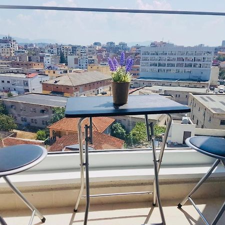 Rovena'S Apartment - Free Parking تيرانا المظهر الخارجي الصورة